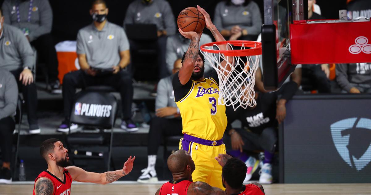 5 Things: Lakers dominate Rockets 119-96