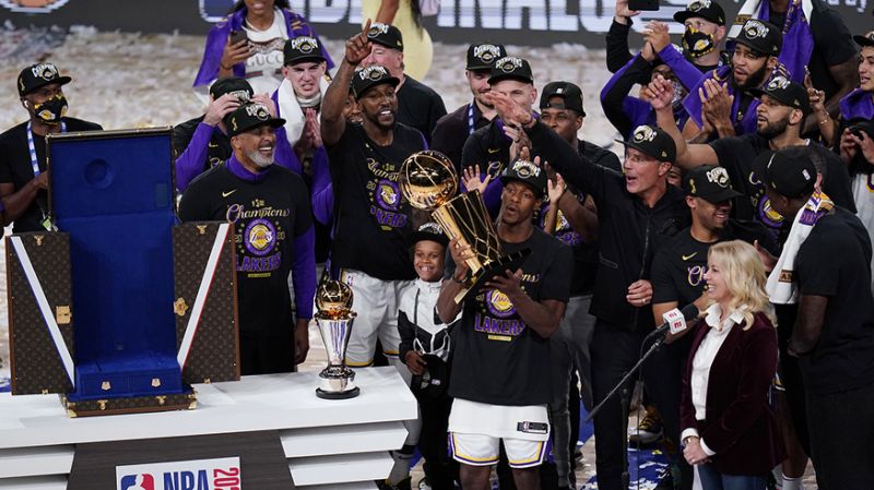 5 Things: Lakers #1!!!