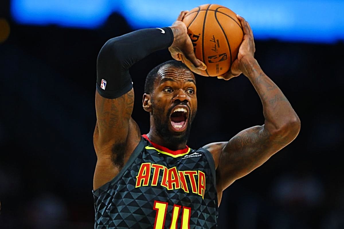 Why the Lakers Should Sign Dewayne Dedmon as Next Free Agent Target