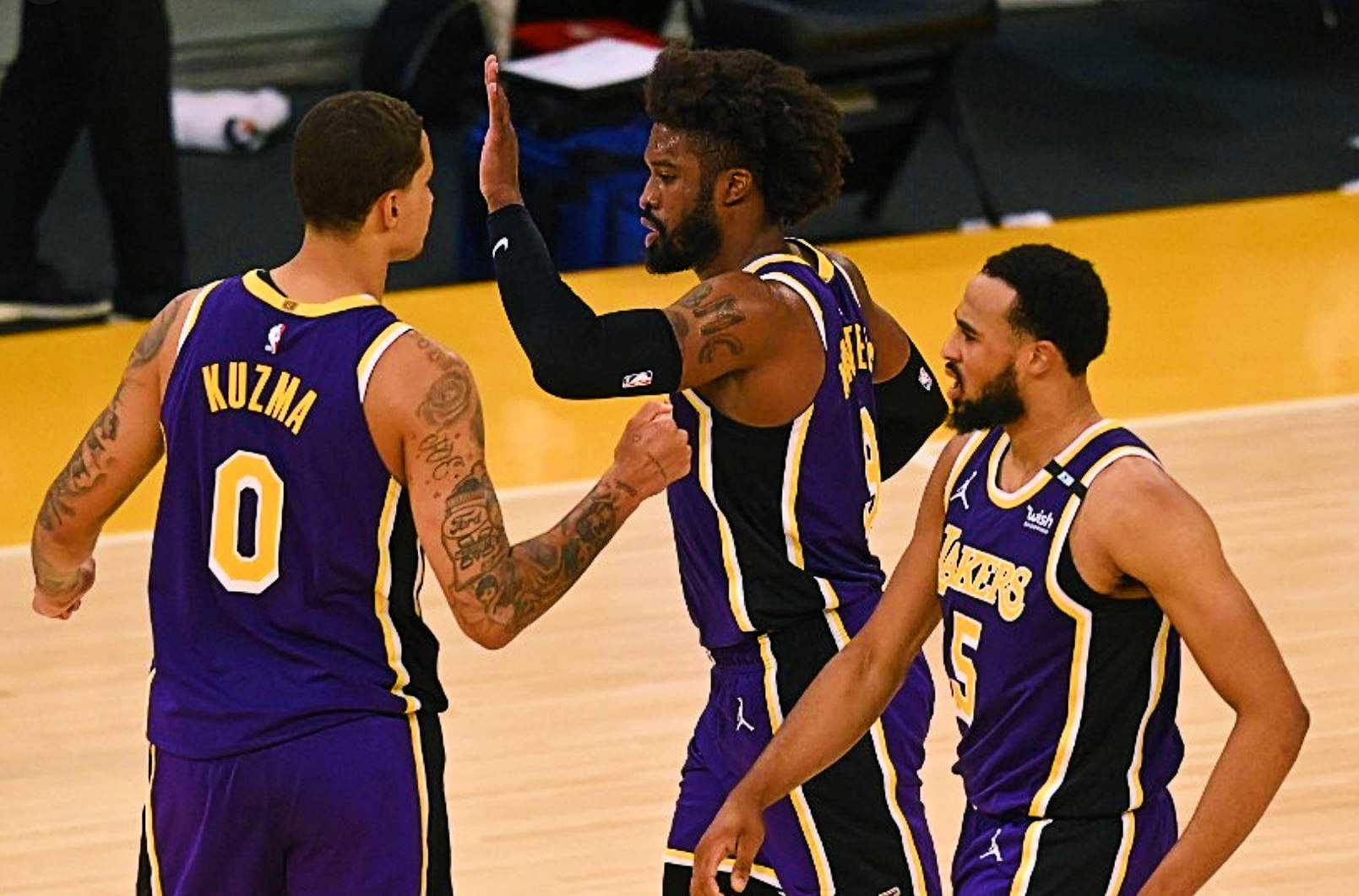 Lakers Players Building Championship Confidence Being Stars in Their Roles