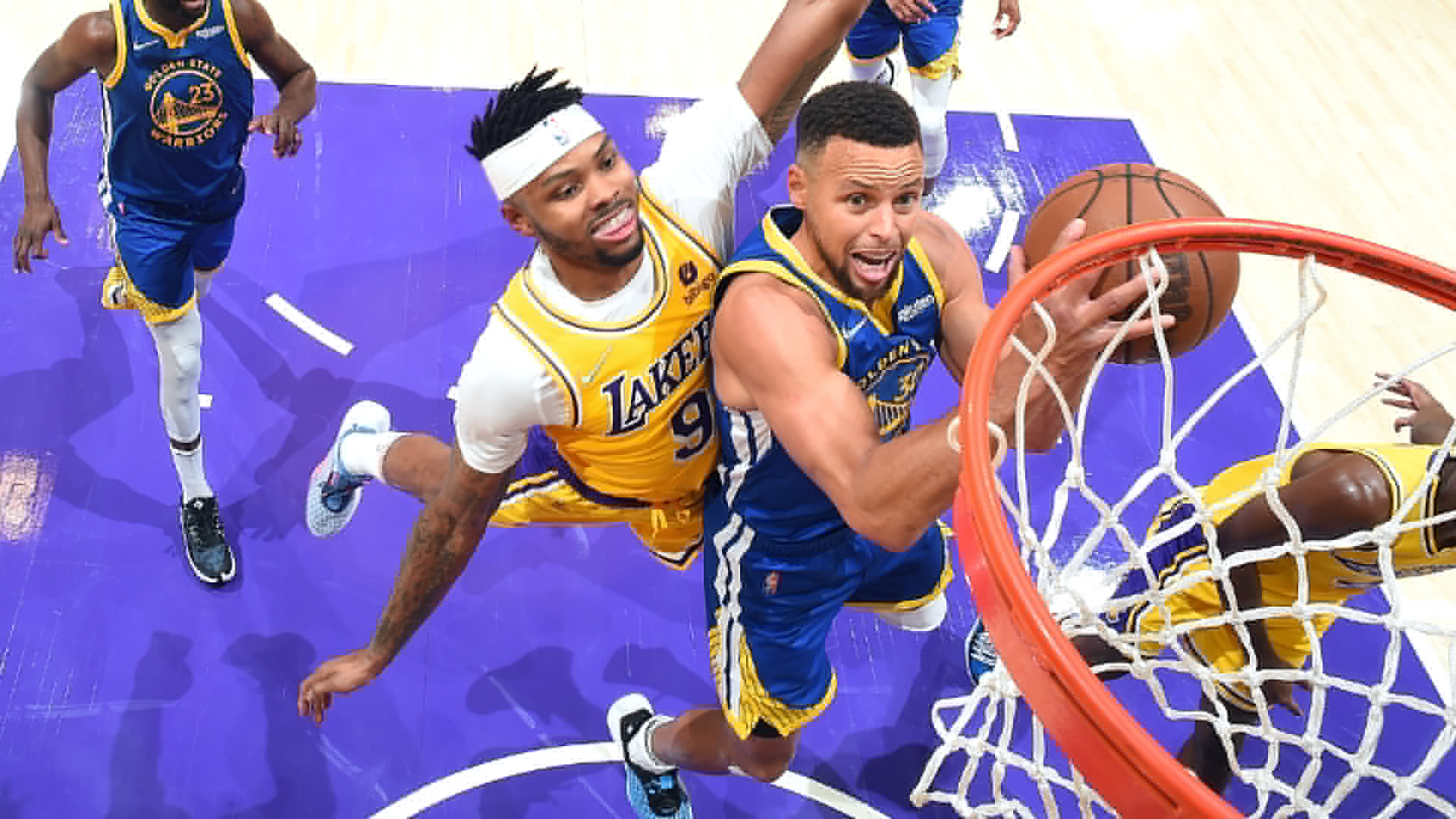 5 Things: Warriors spoil Lakers opener