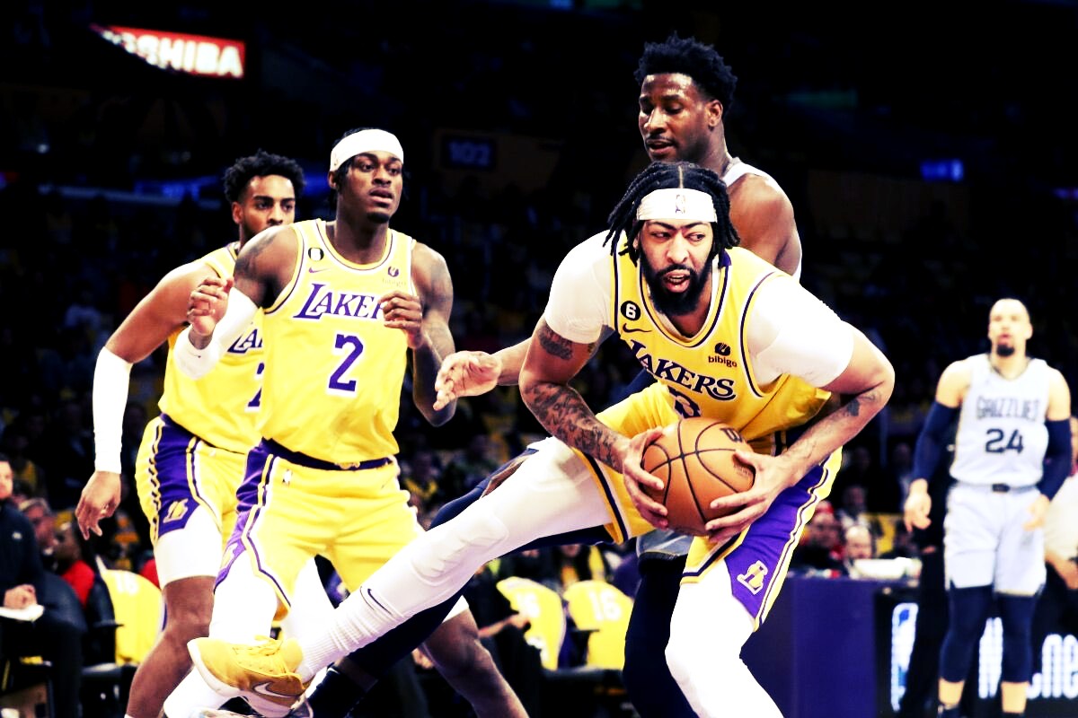 Four Reasons Lakers Should Dominate Grizzlies & Win First Round Matchup