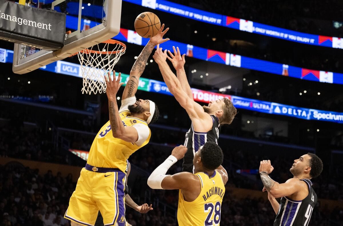 5 Things: Lakers Lose More Than a Game